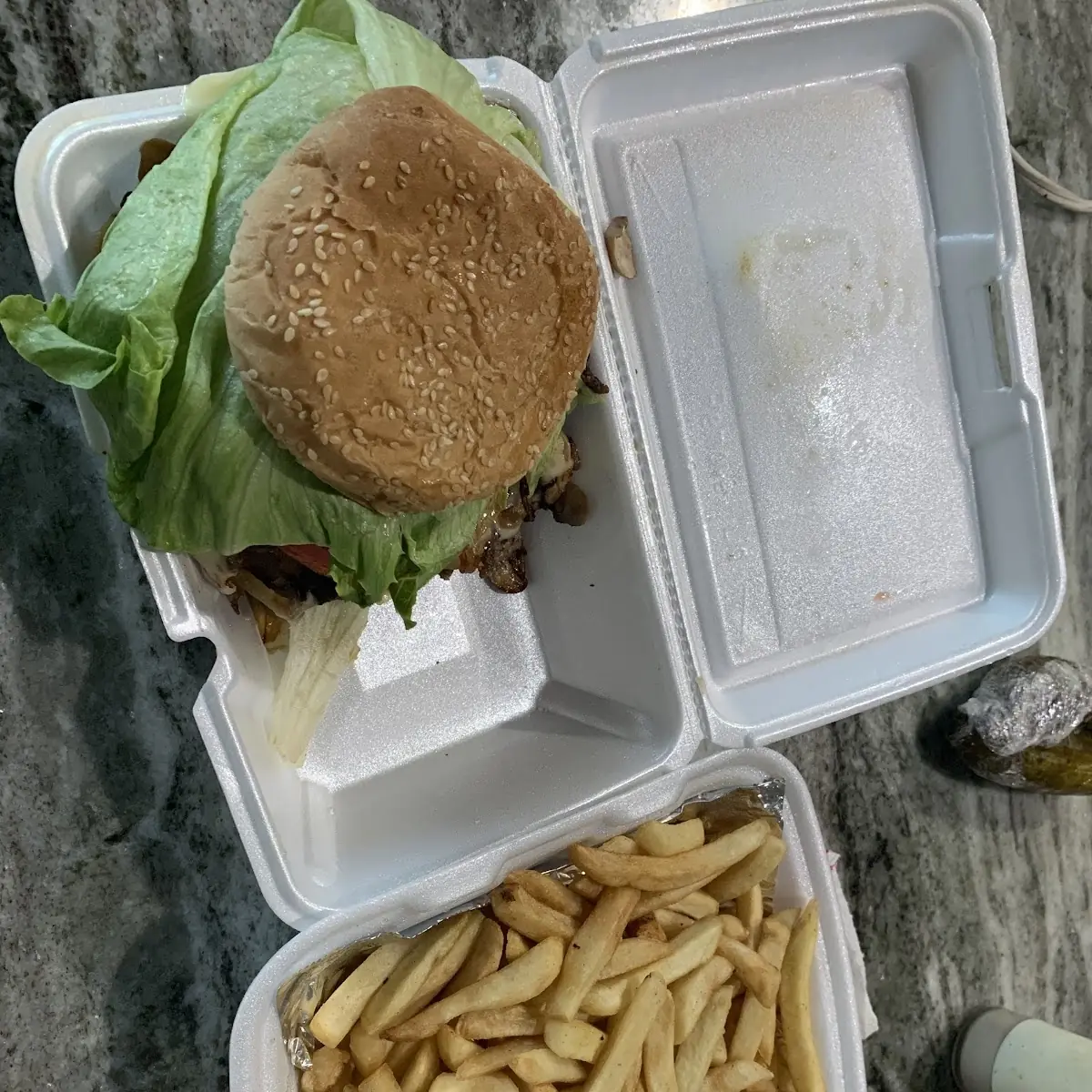 1/2 Lb Burger
