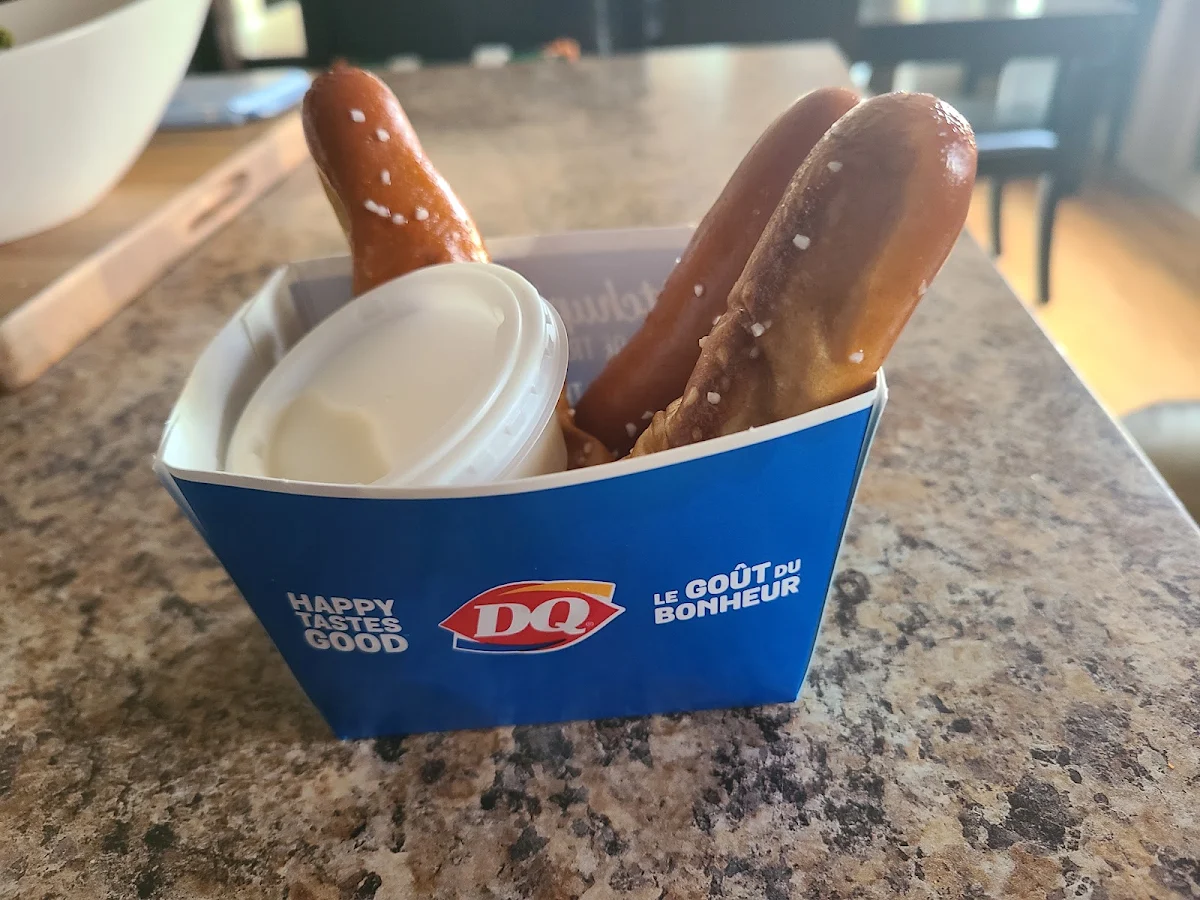 Soft Pretzel Sticks with Zesty Queso, Dairy Queen Grill & Chill