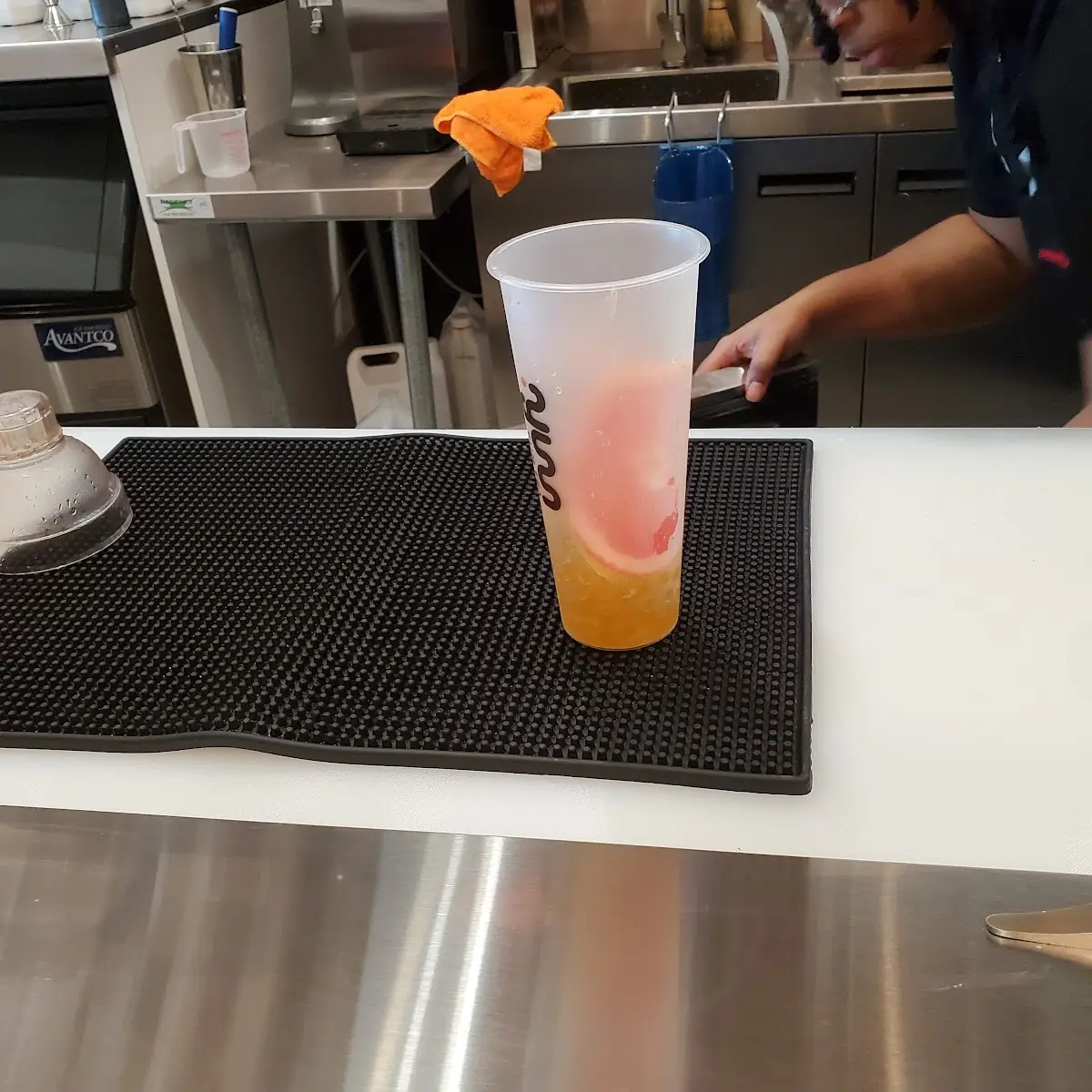 Super Fruit Tea with Passion Fruit Boba