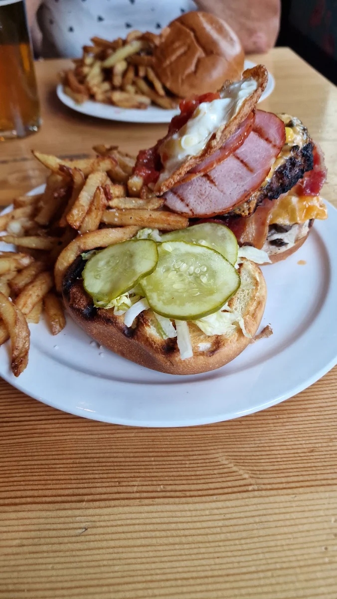 Kitchen Sink Burger