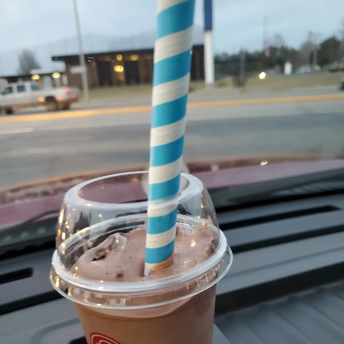 Chocolate Shake w Oreo