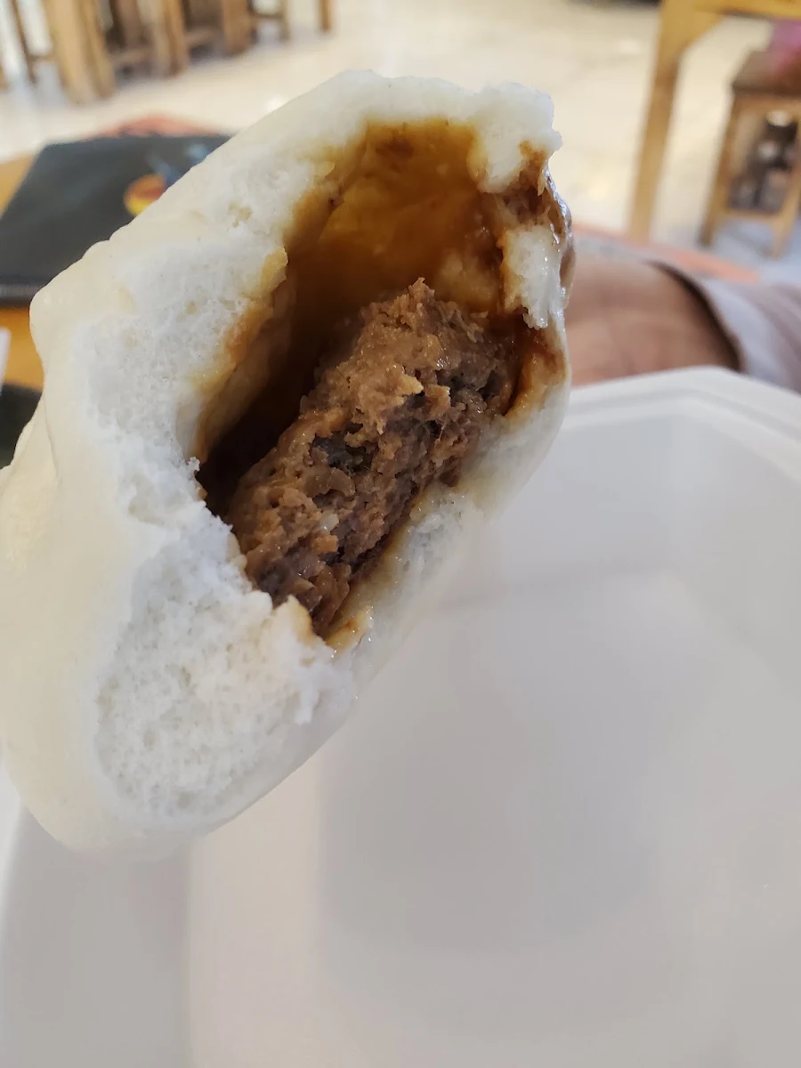 Beef and White Radish Bun 1pc, Yong He All Day Breakfast