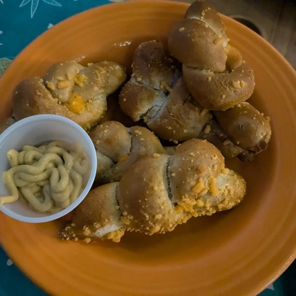 Pretzel Knots