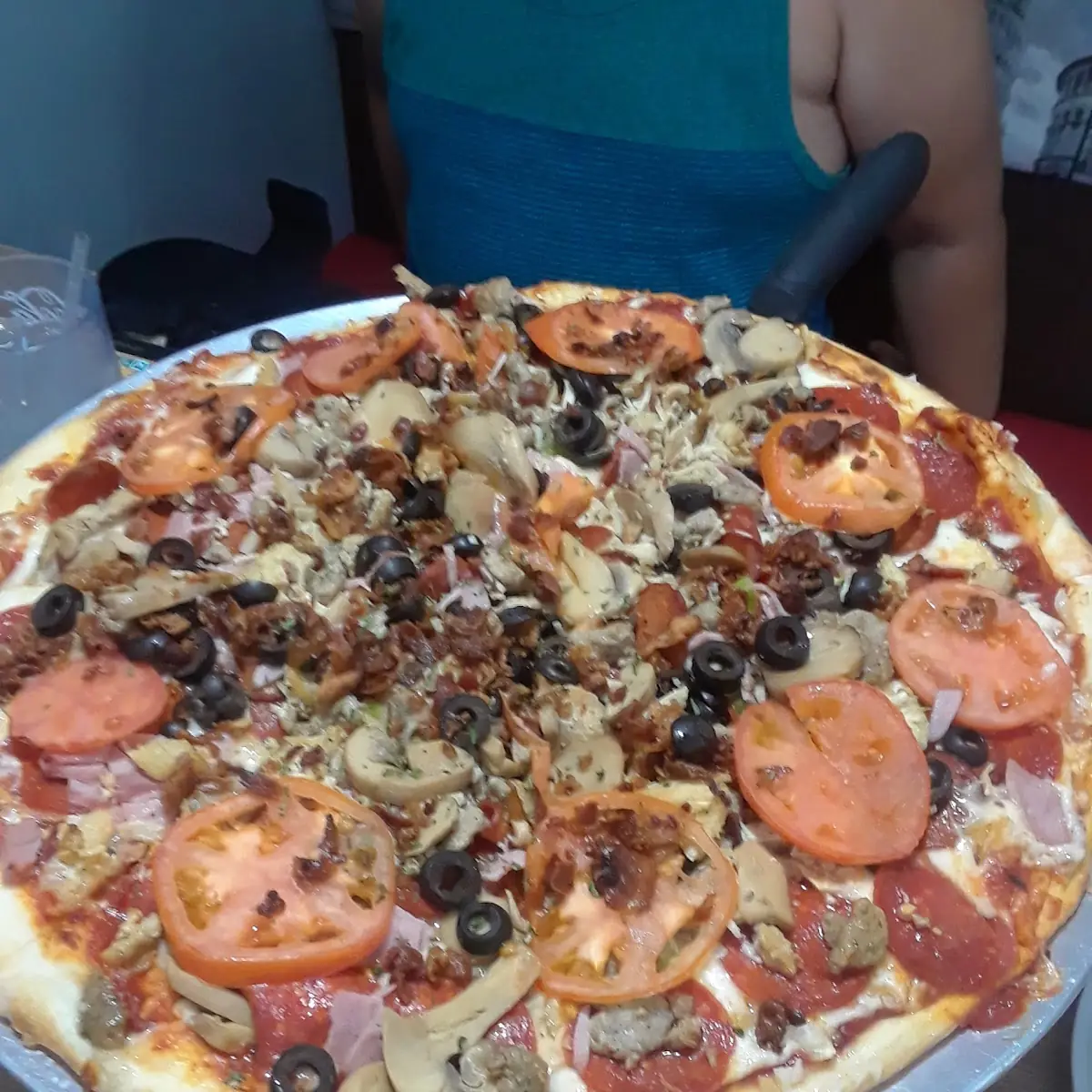 Pasta Pizza Alfredo (Mediana)