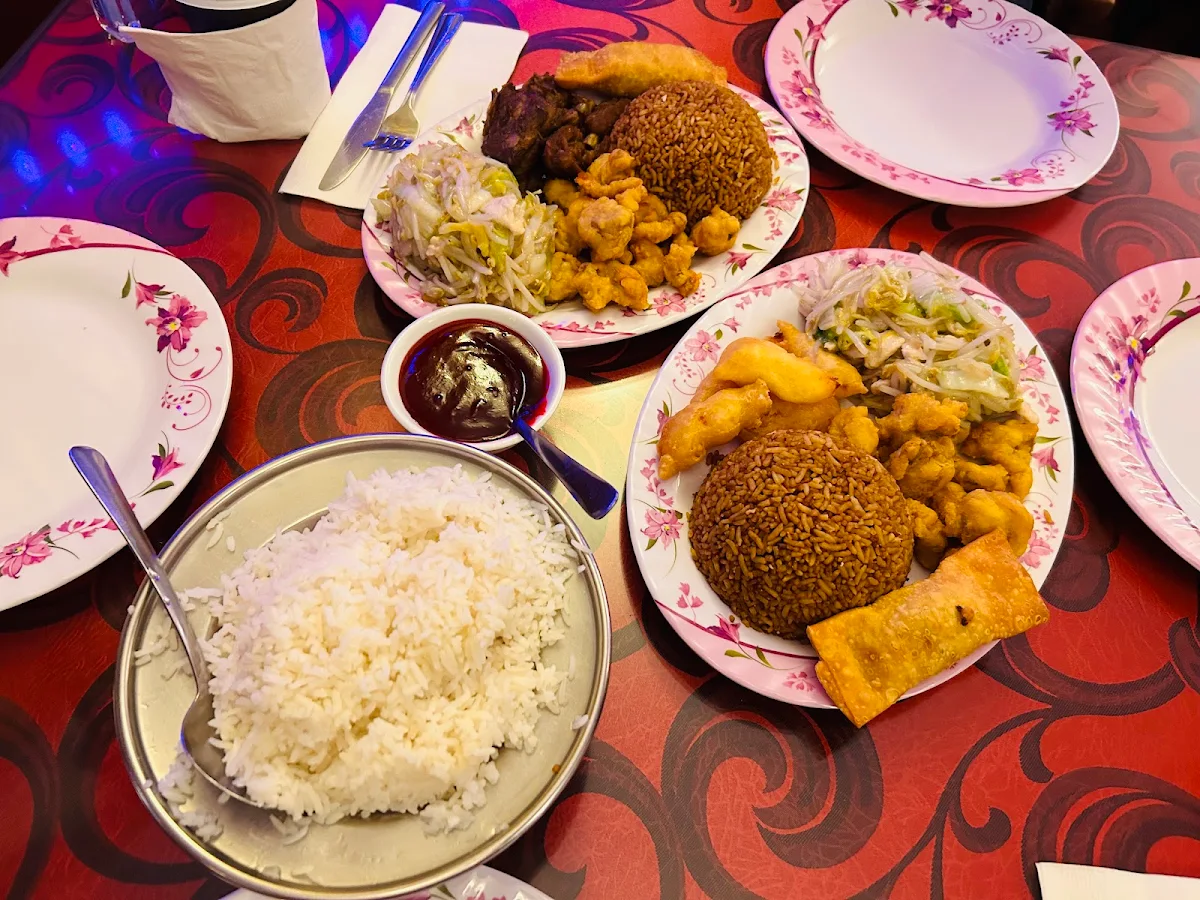 Highlights, New Moon Restaurant
