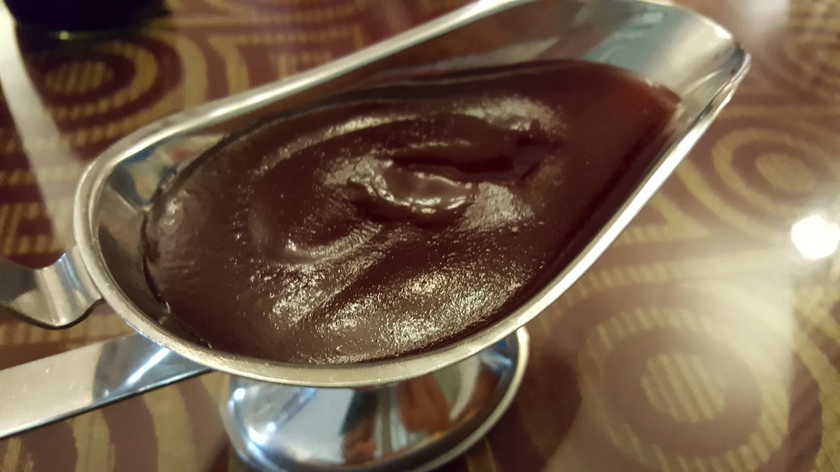Highlights, New Moon Restaurant
