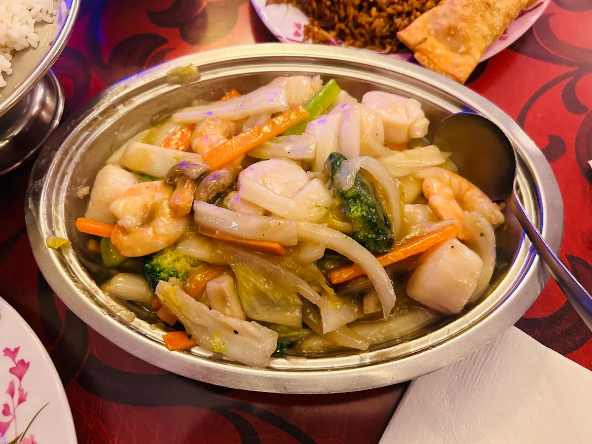 Highlights, New Moon Restaurant