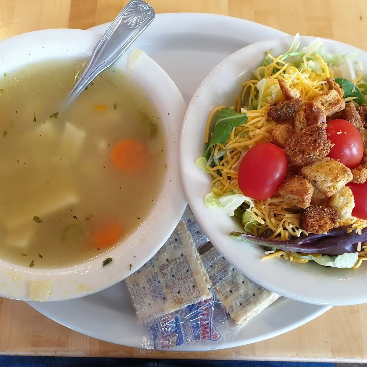 Soup & House Salad