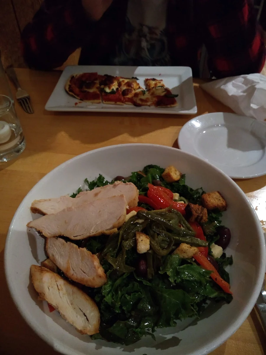 Kale Salad with Grilled Chicken