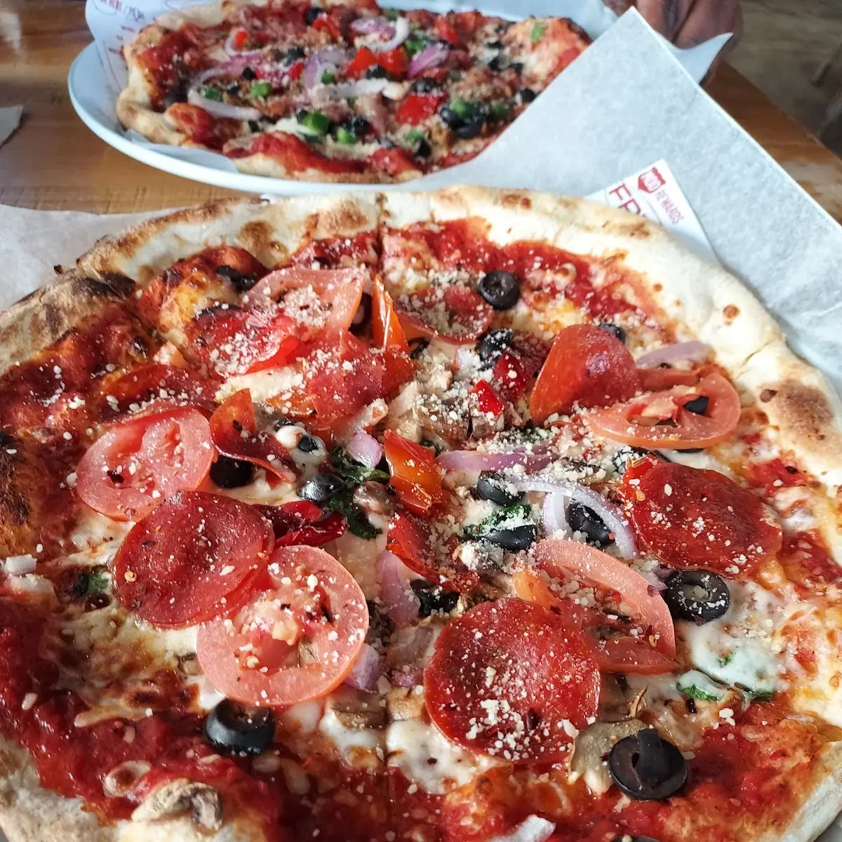 Veggie & Pepperoni Pizza