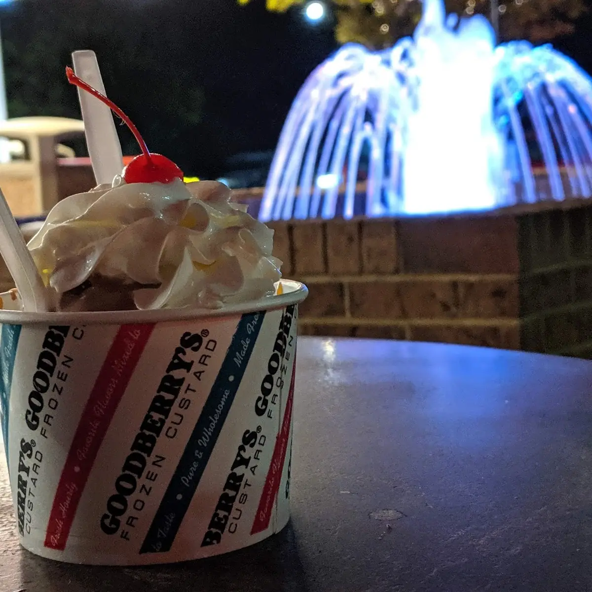 The Original Goodberry's Banana Split
