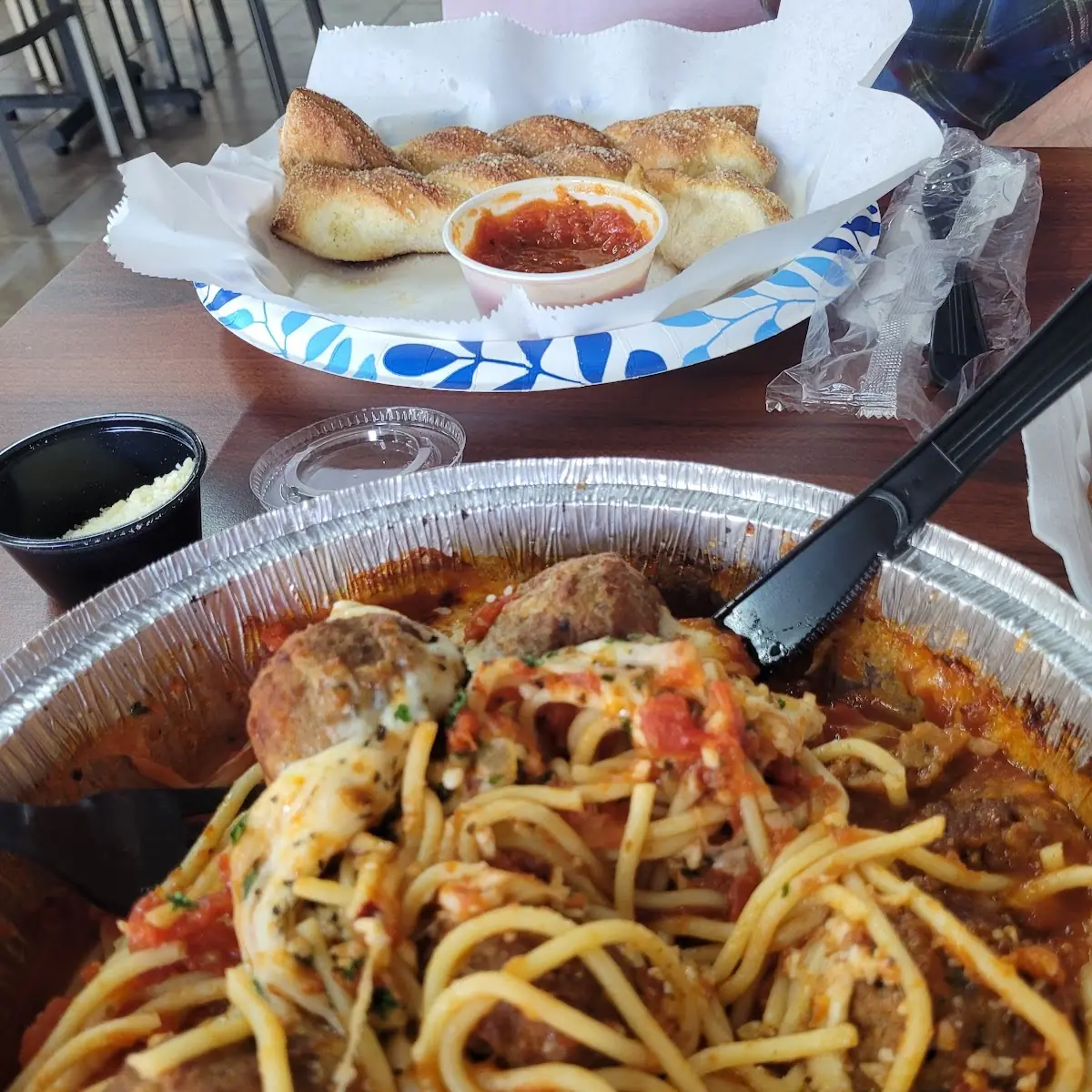Spaghetti & Meatballs