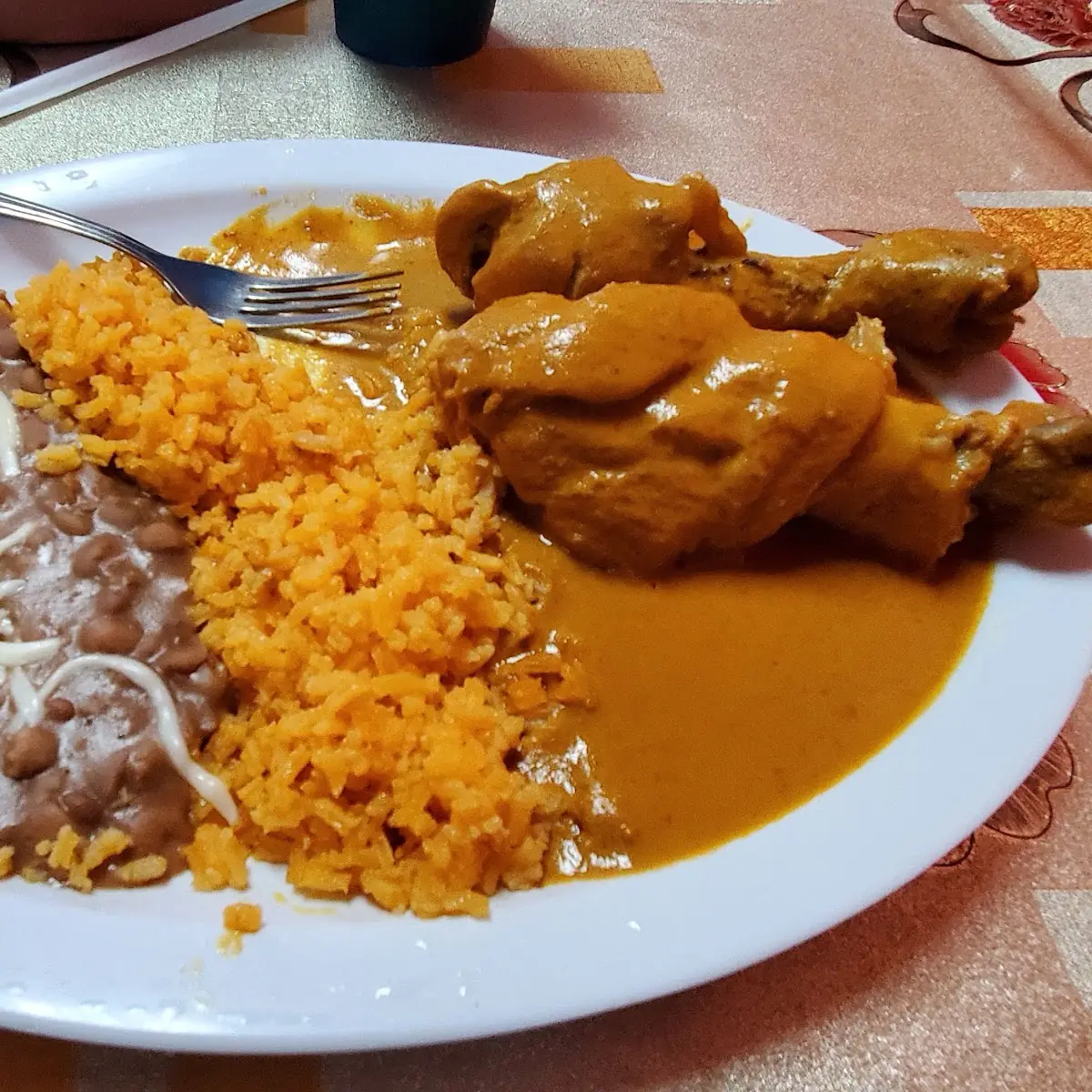 Pollo En Salsa de Pipian