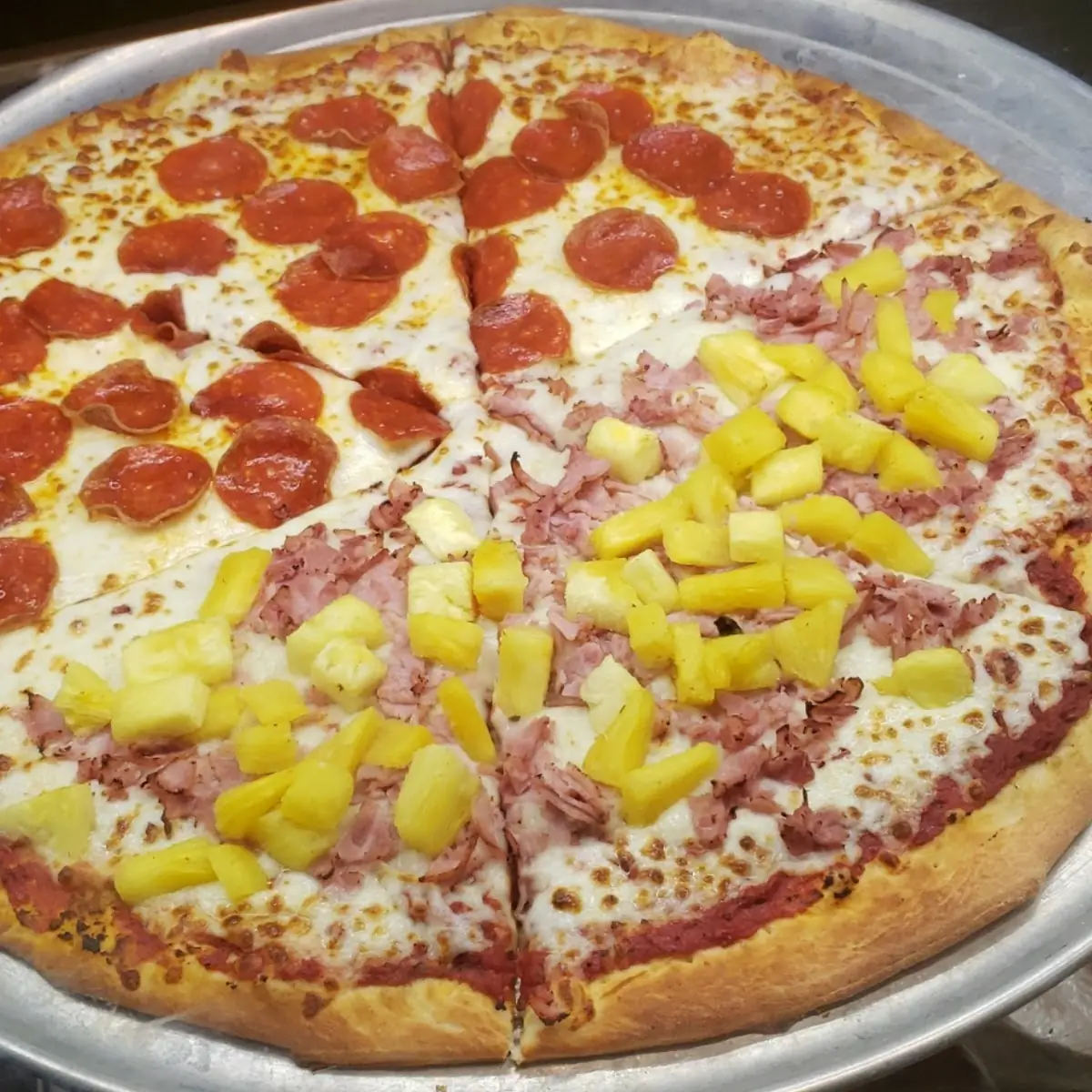 Hawaiian Pizza