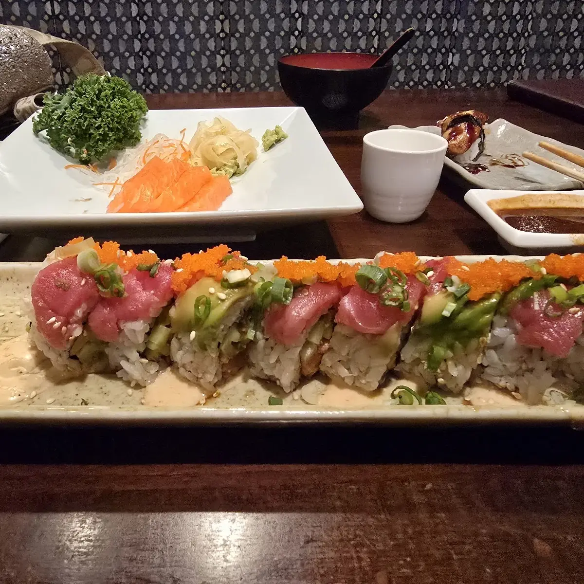 Tuna Tuna Roll
