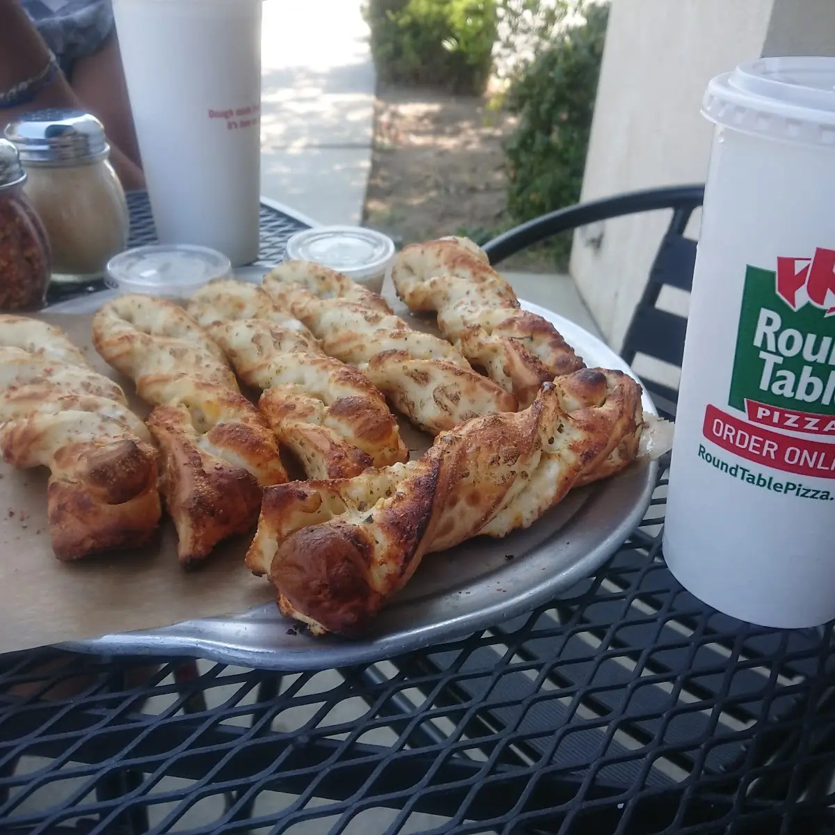 Italian Garlic Supreme Pizza