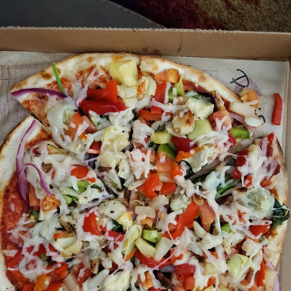 Vegan Cheese Pizza with Veggies