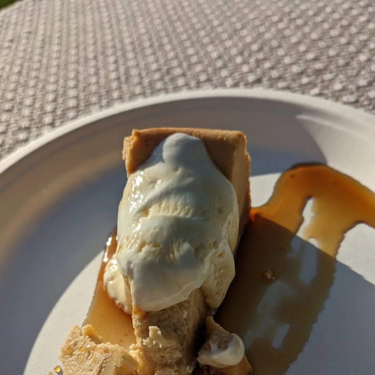 Maple Cheesecake Slice