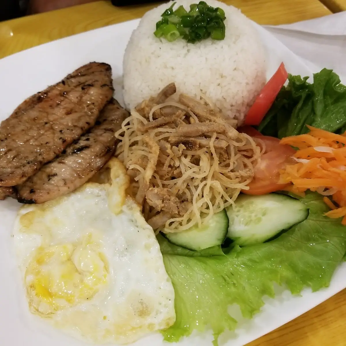 Cơm Bì Sườn Trứng