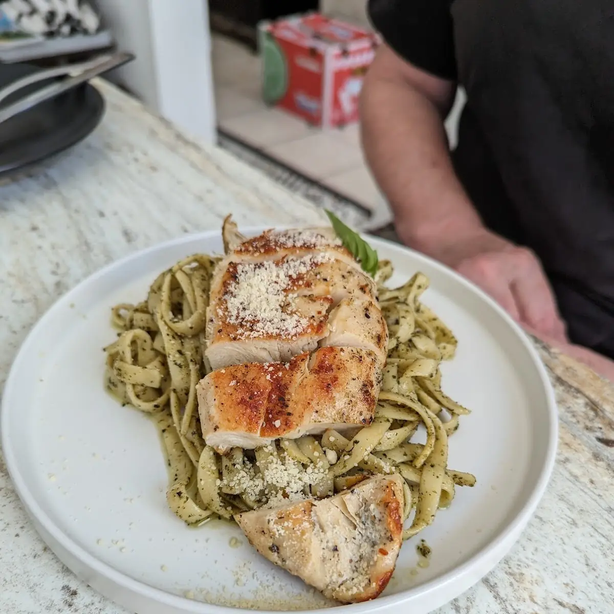 Fettuccine Alfredo with Chicken