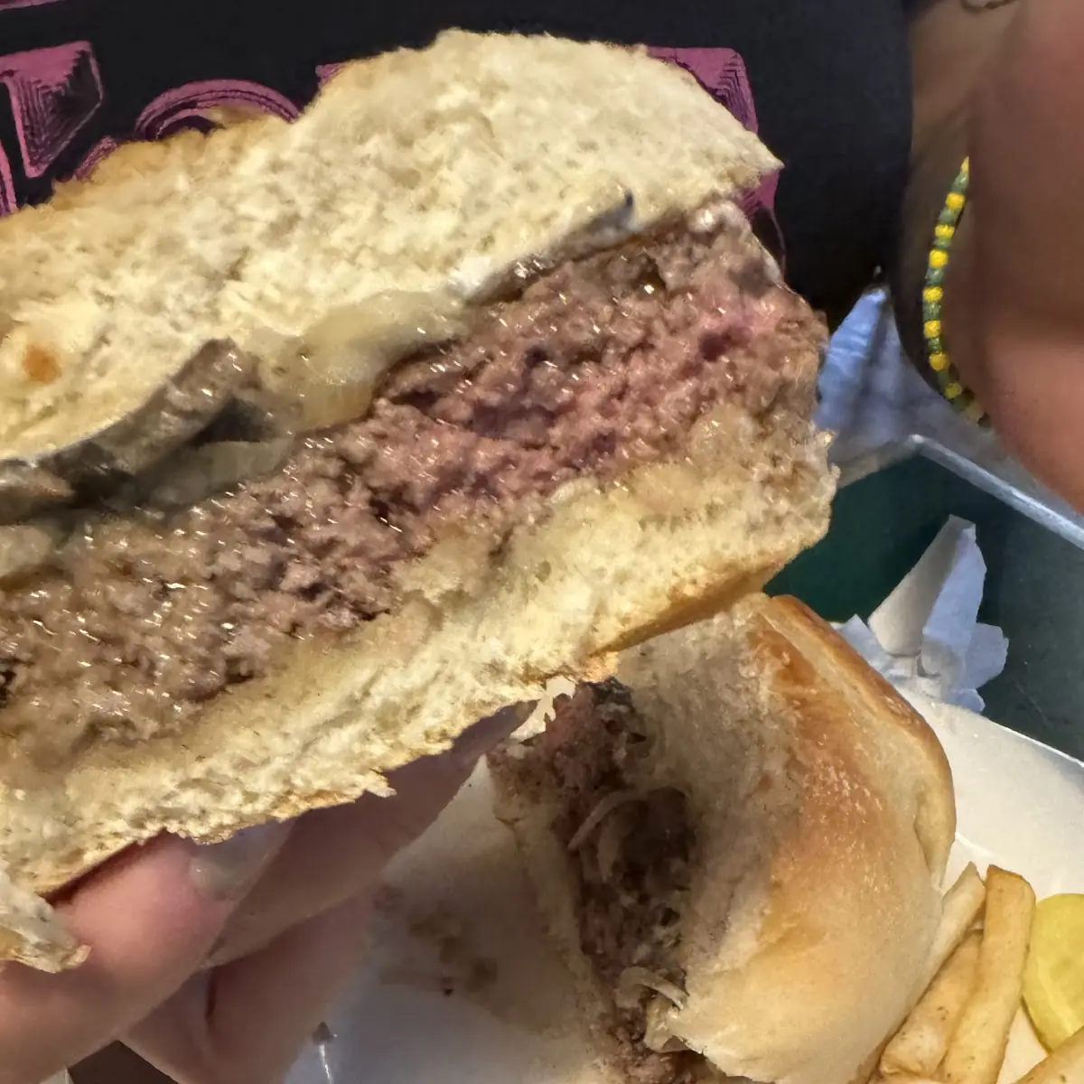 Kids Cheeseburger