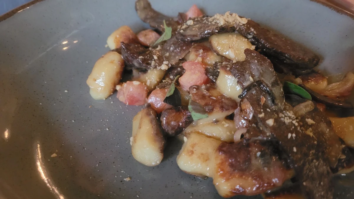 Donair Gnocchi, aFrite Restaurant