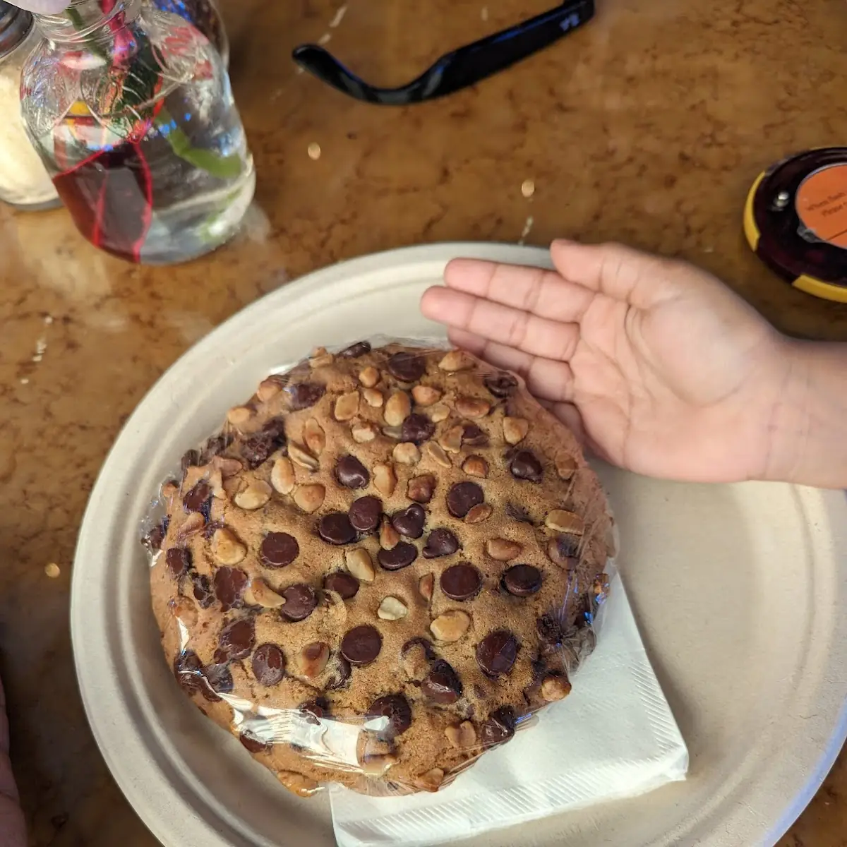 Chocolate Chip Cookie