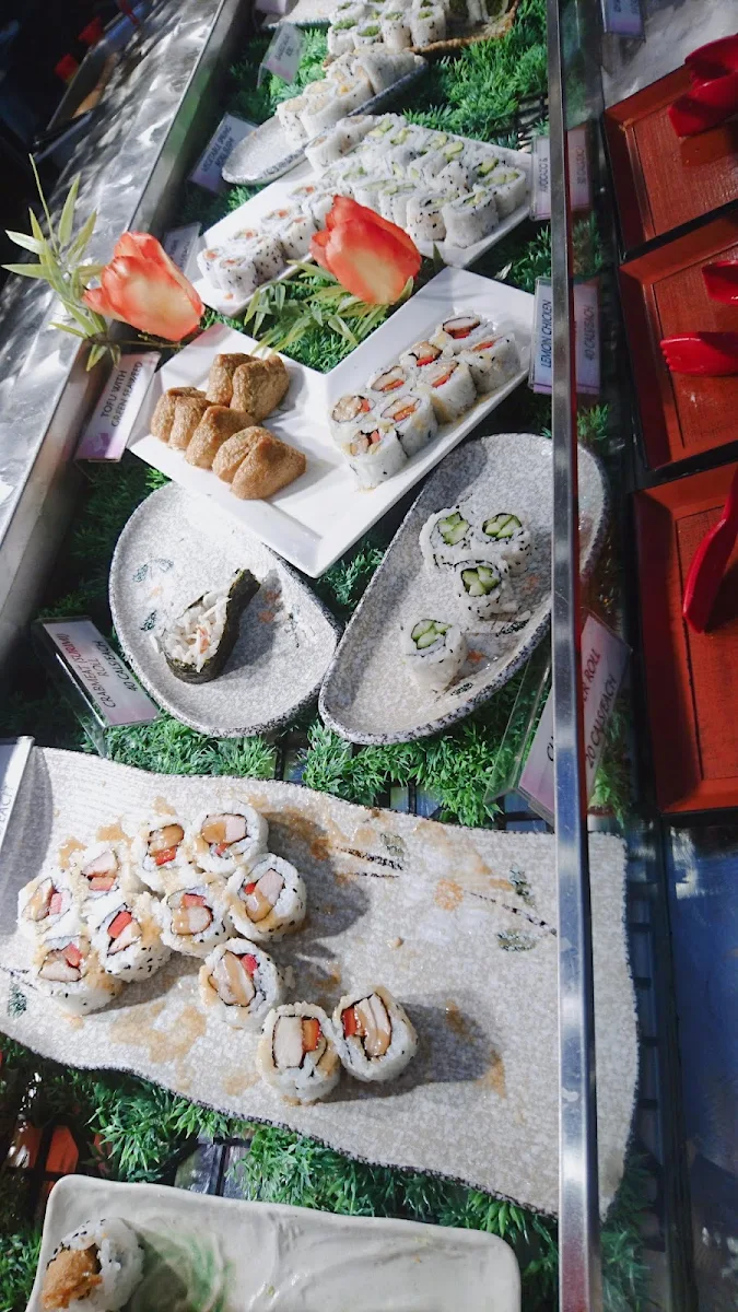Sushi Sampler