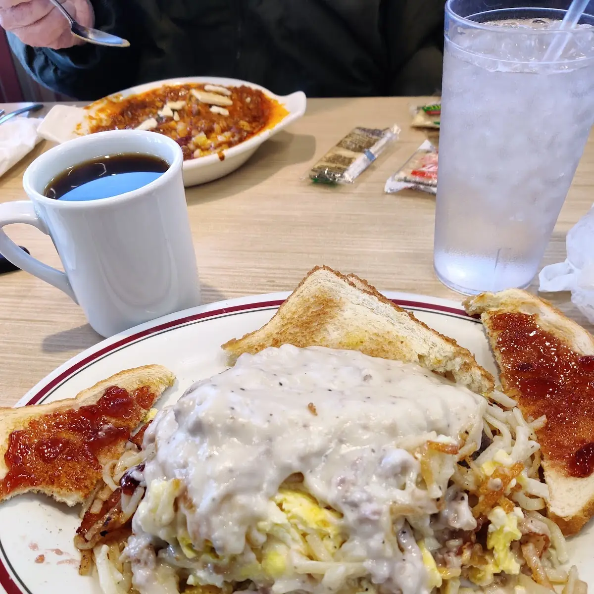 Huddle House Stuffed Hash Browns