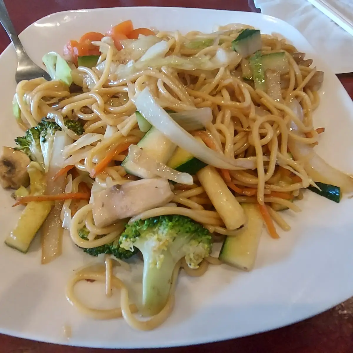 Vegetables Lo Mein Noodles