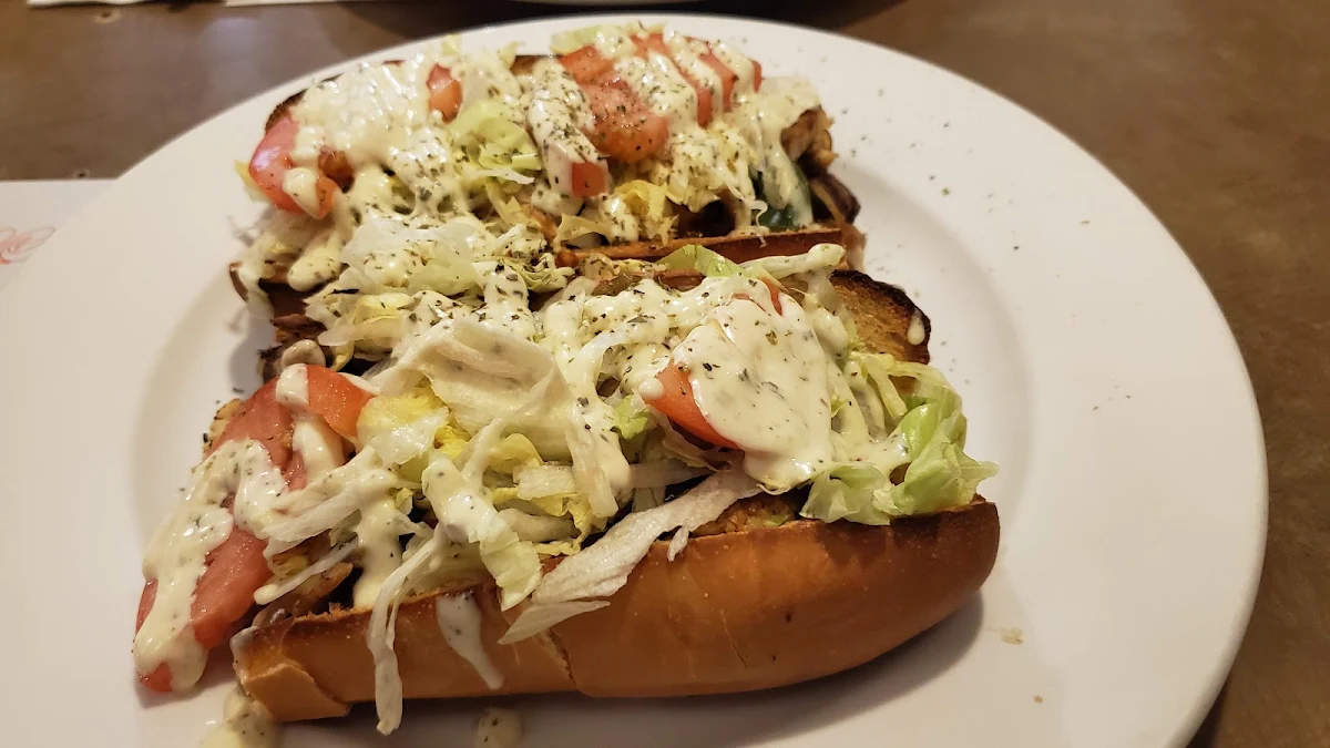 Sous Marins Submarine Le Special Miss Jean-Talon, Pizzeria Miss Jean-Talon Souvlaki