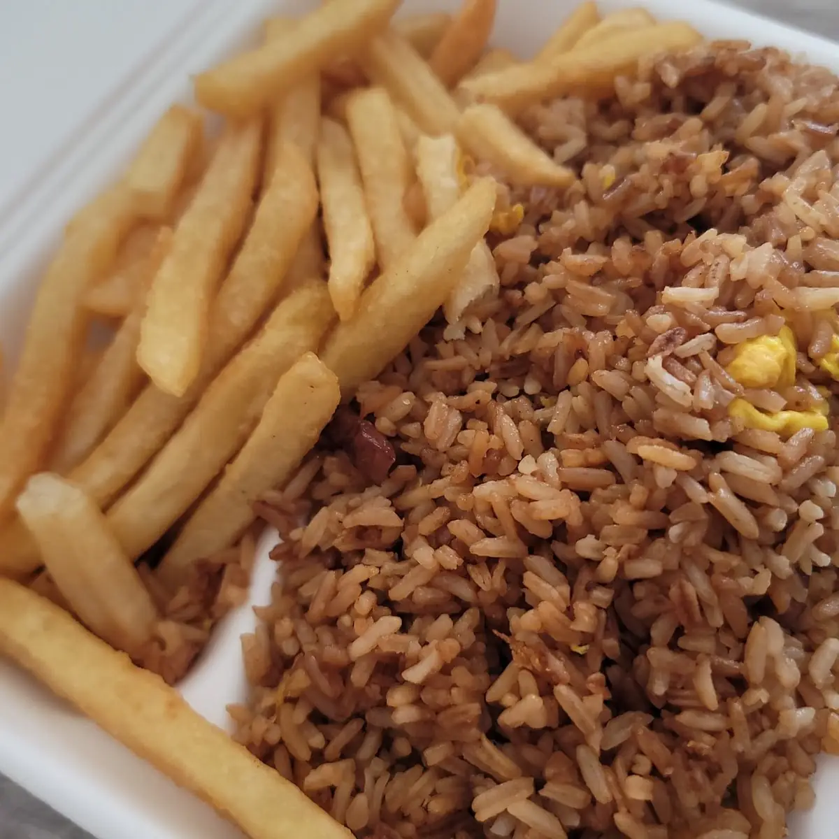 Arroz Con Papas Fritas