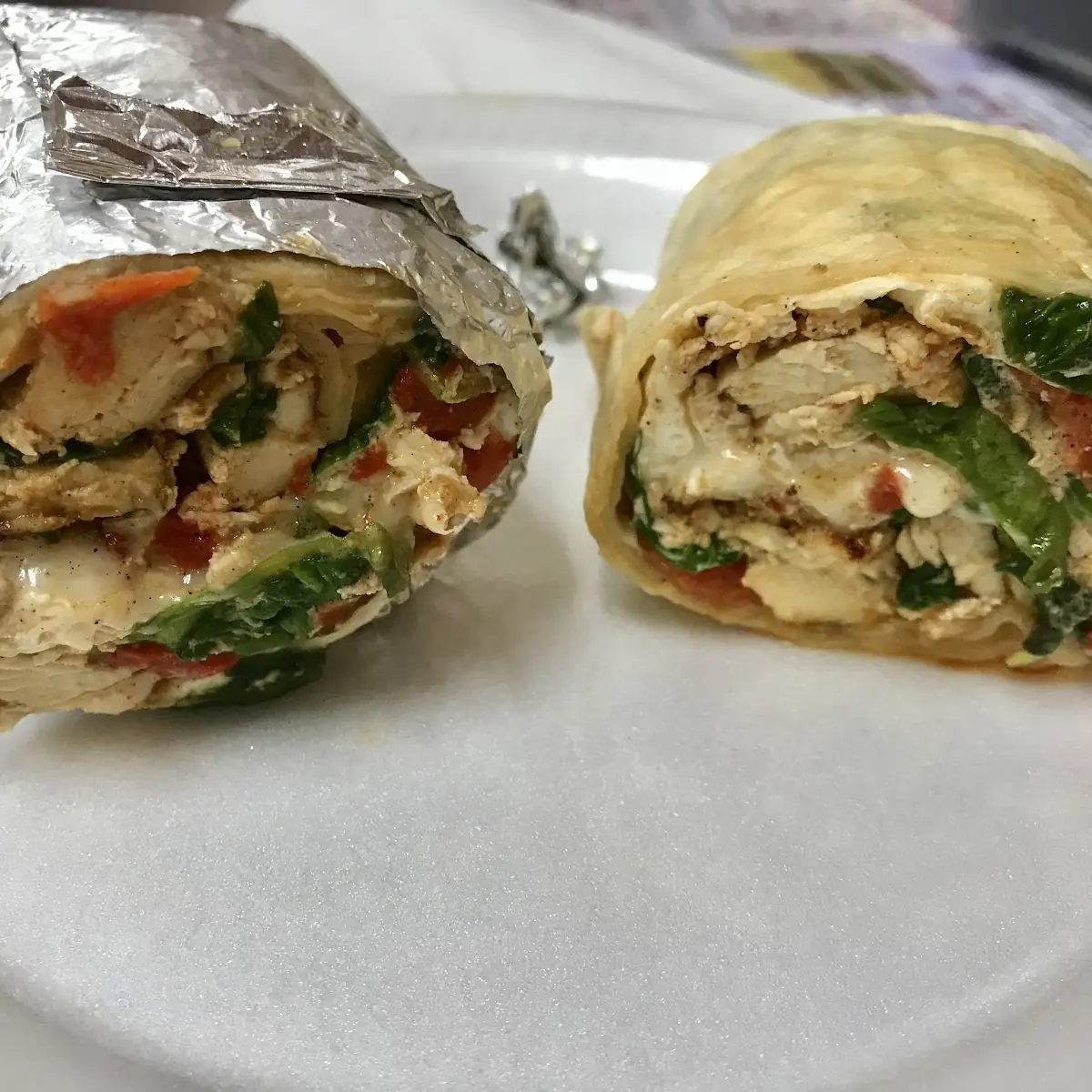 Veggie Warp Special Lettuce Tomato Onion Spinach & Roasted Red Pepper