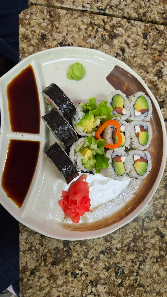 Vegetarian Roll Avocado Maki Cucumber Roll