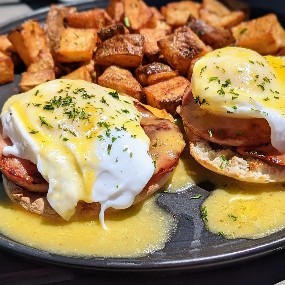 Eggs Benedict