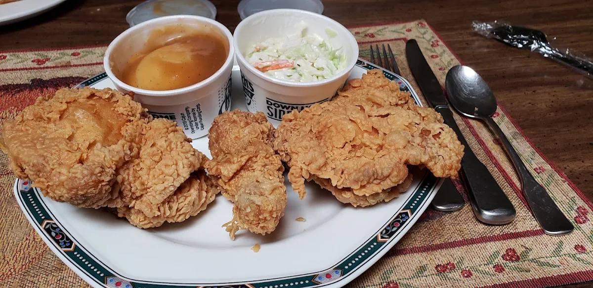 3 PC Chicken Combo with Two Sides for Carryout