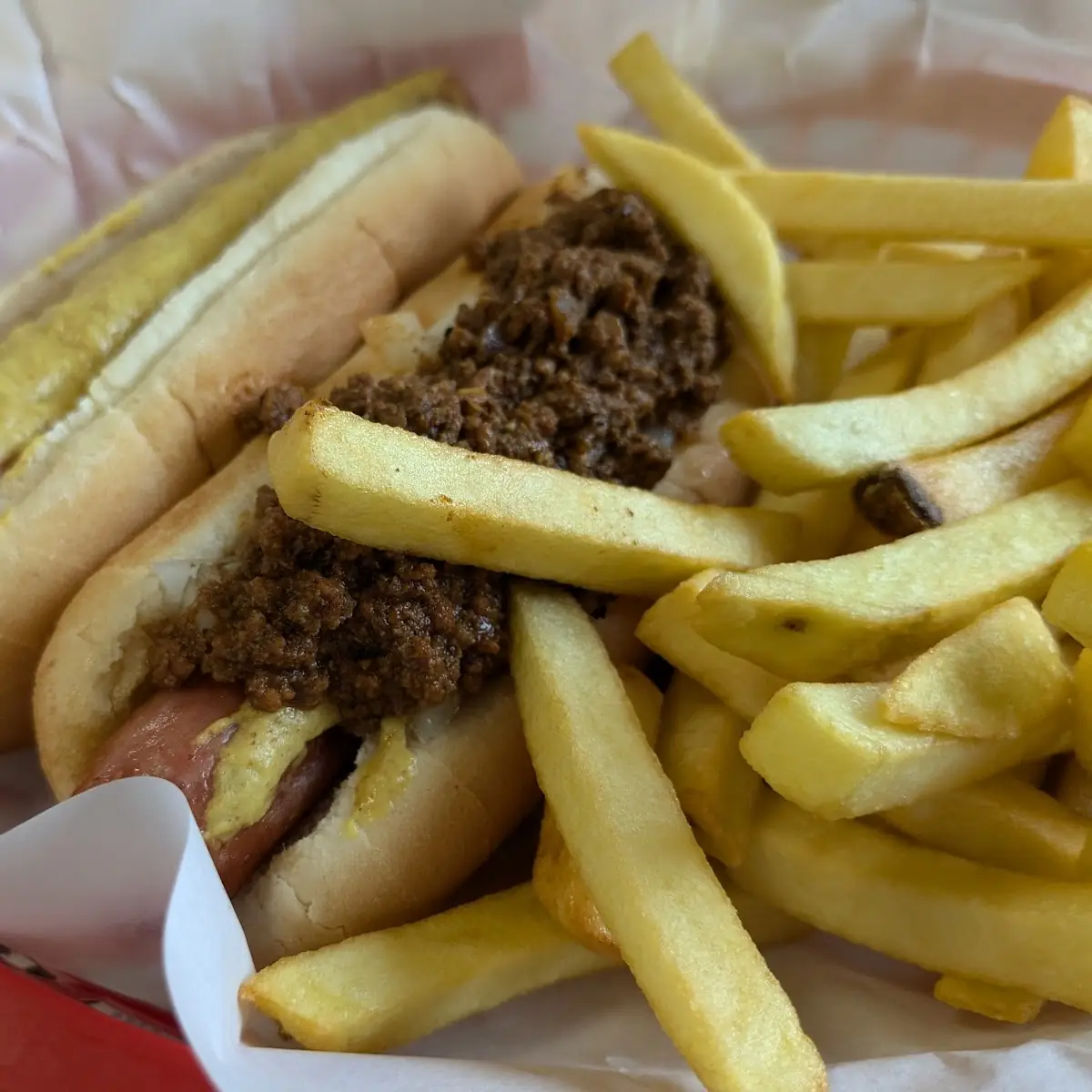 Standard Chili Dog