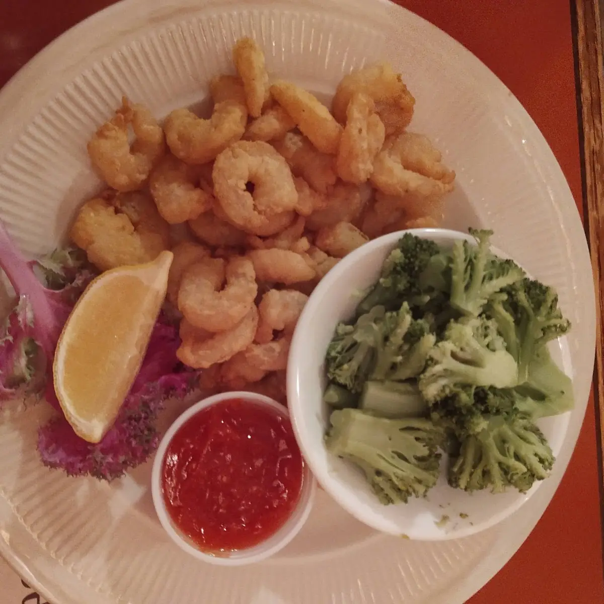 Fried Shrimp Appetizer with Sides