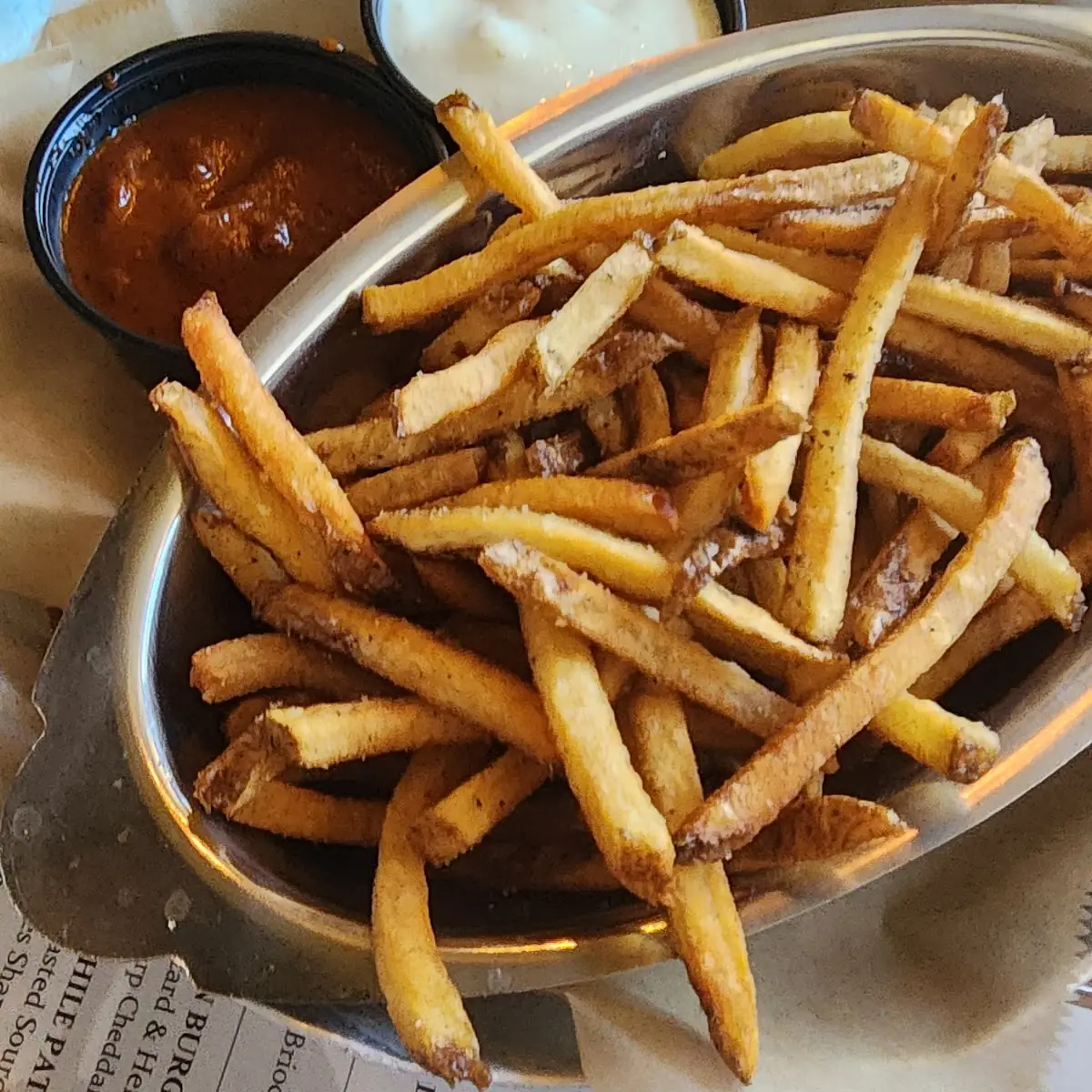 Fries with Dipping Sauce