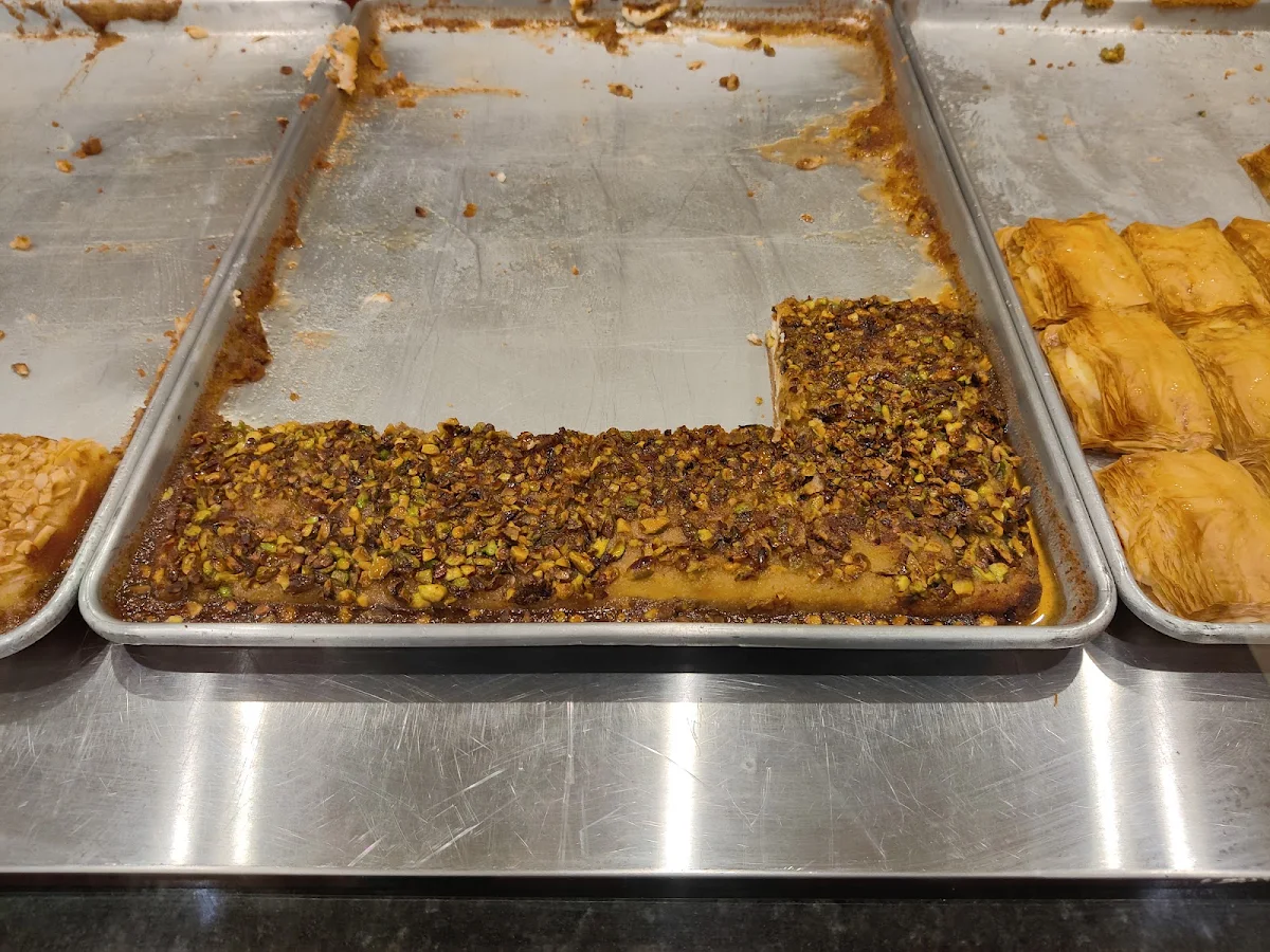 Kanafa Half Tray
