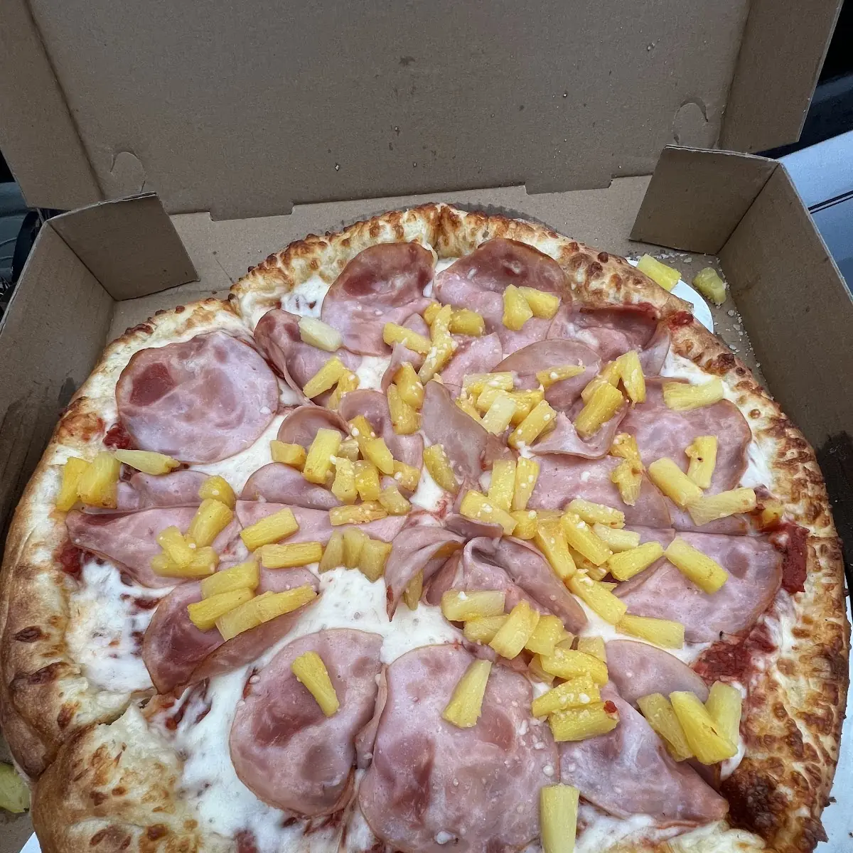 Hawaiian Pizza