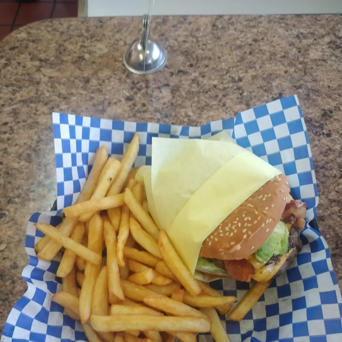 Doble Bacon Avocado Burger