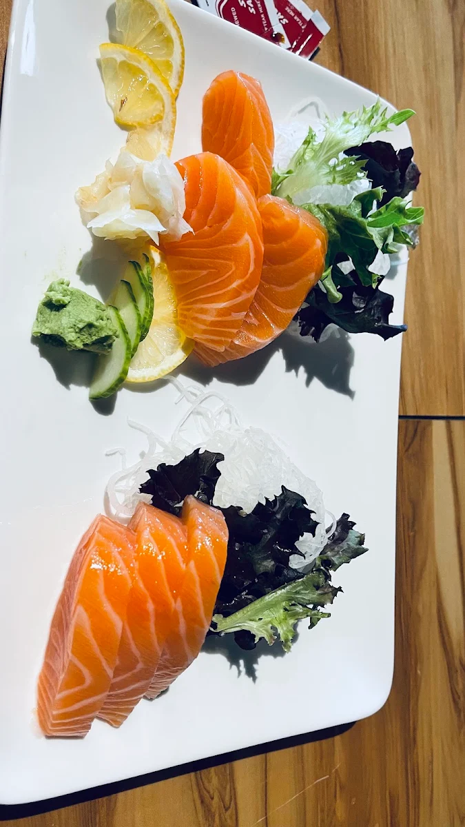 Salmon Sashimi