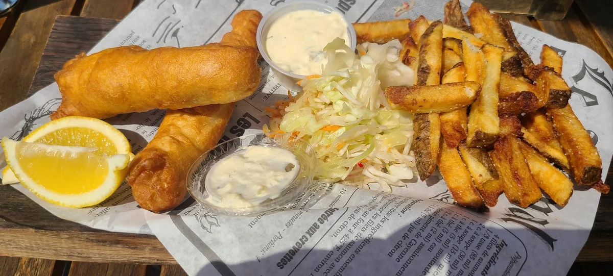 Fish and Chips, Microbrasserie du Lac Saint-Jean / Boutique & Bistrot