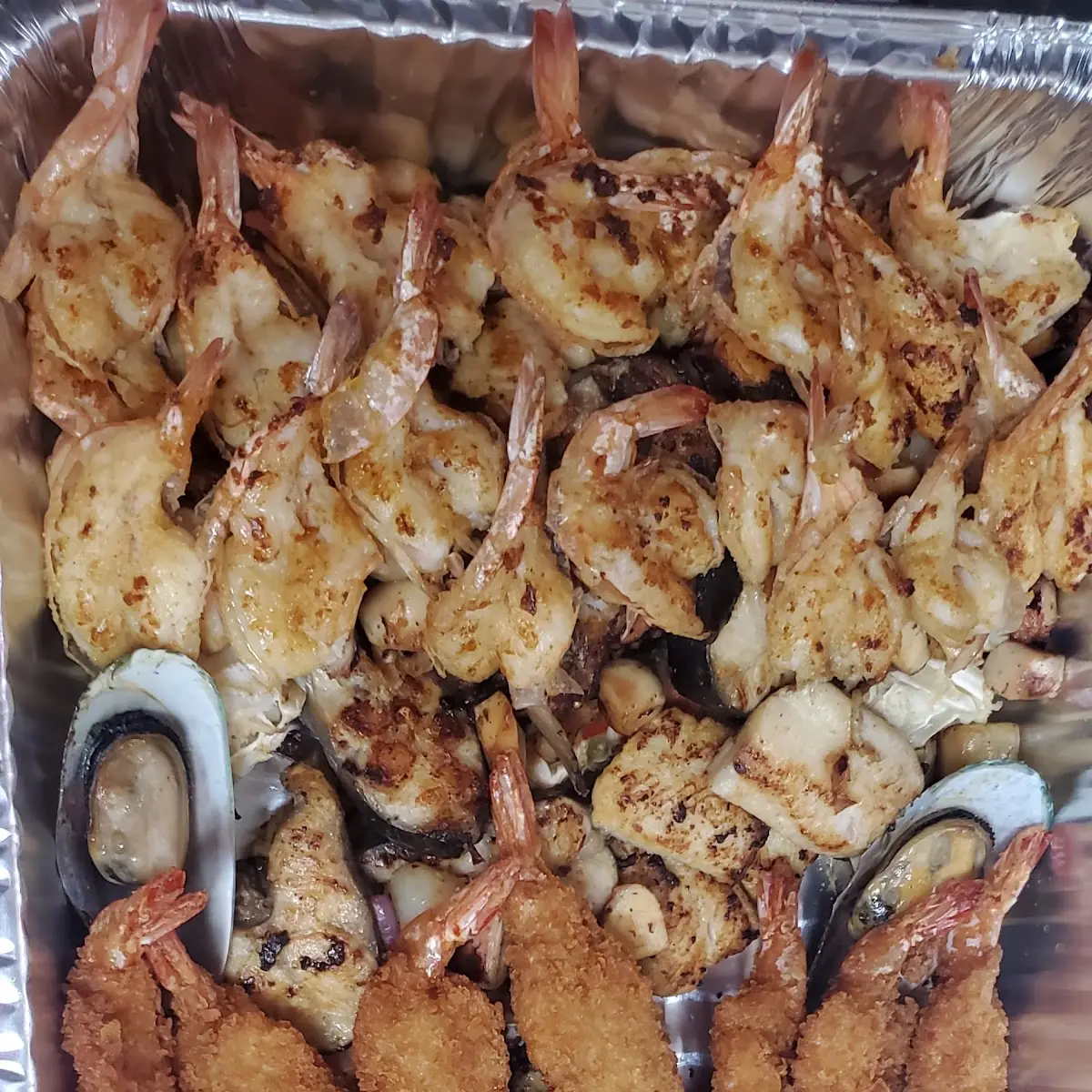 Cielo Mar Y Tierra Platter