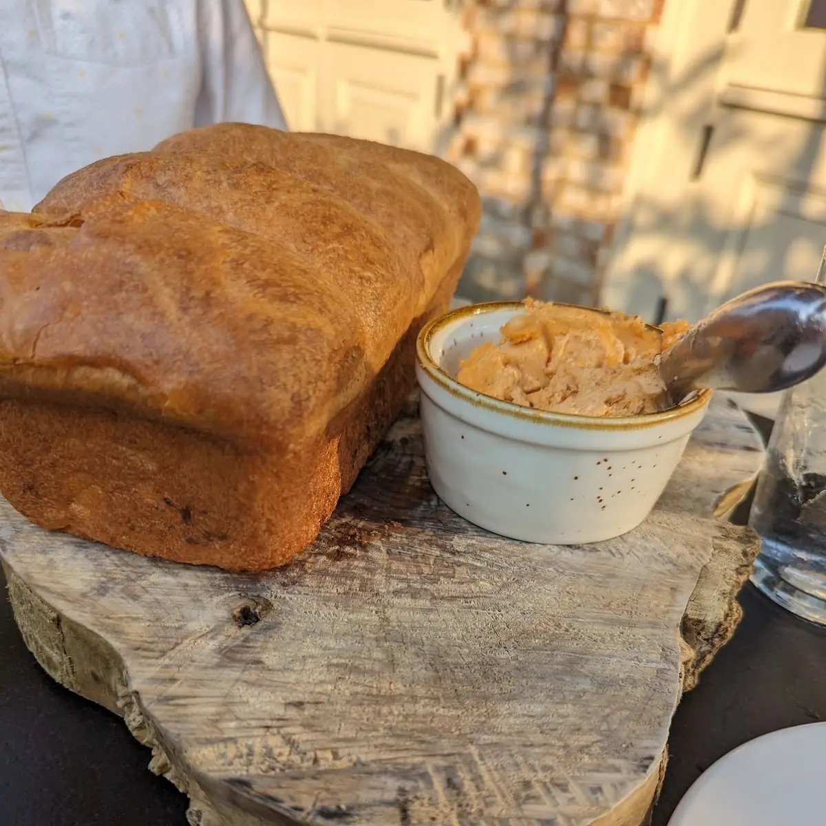 Bread Service