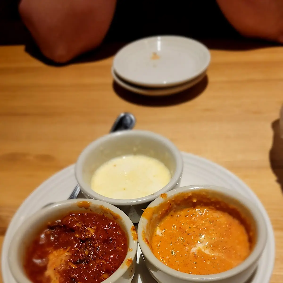 New Bread and Dipping Sauce Trio