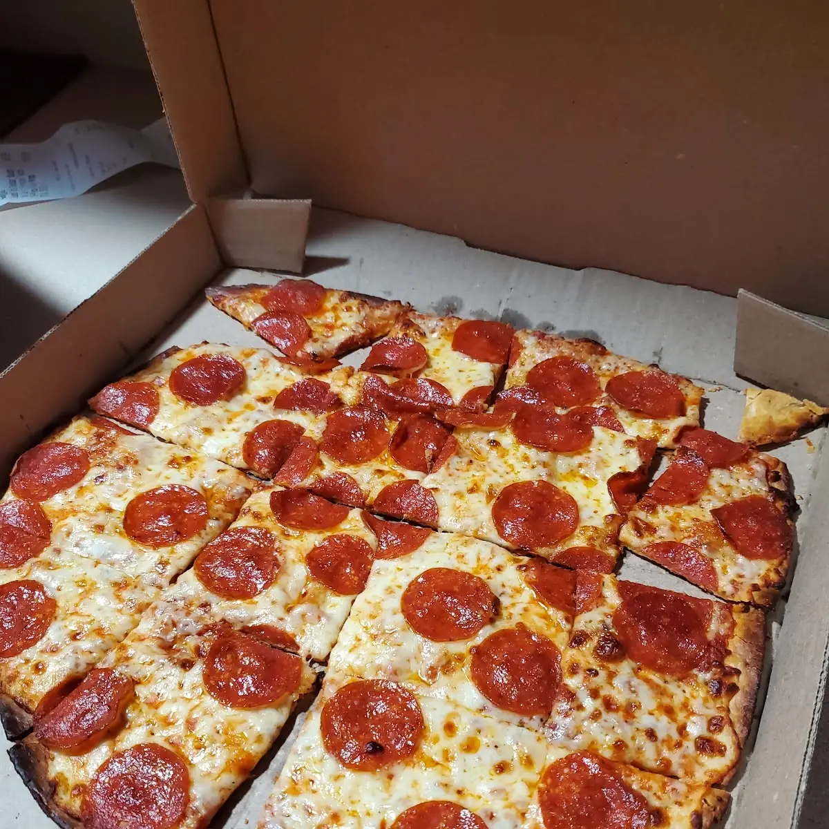 Pepperoni Pizza Thin Crust
