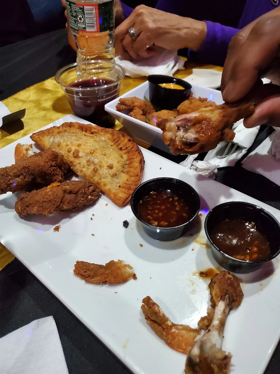 Empanadas & Wings