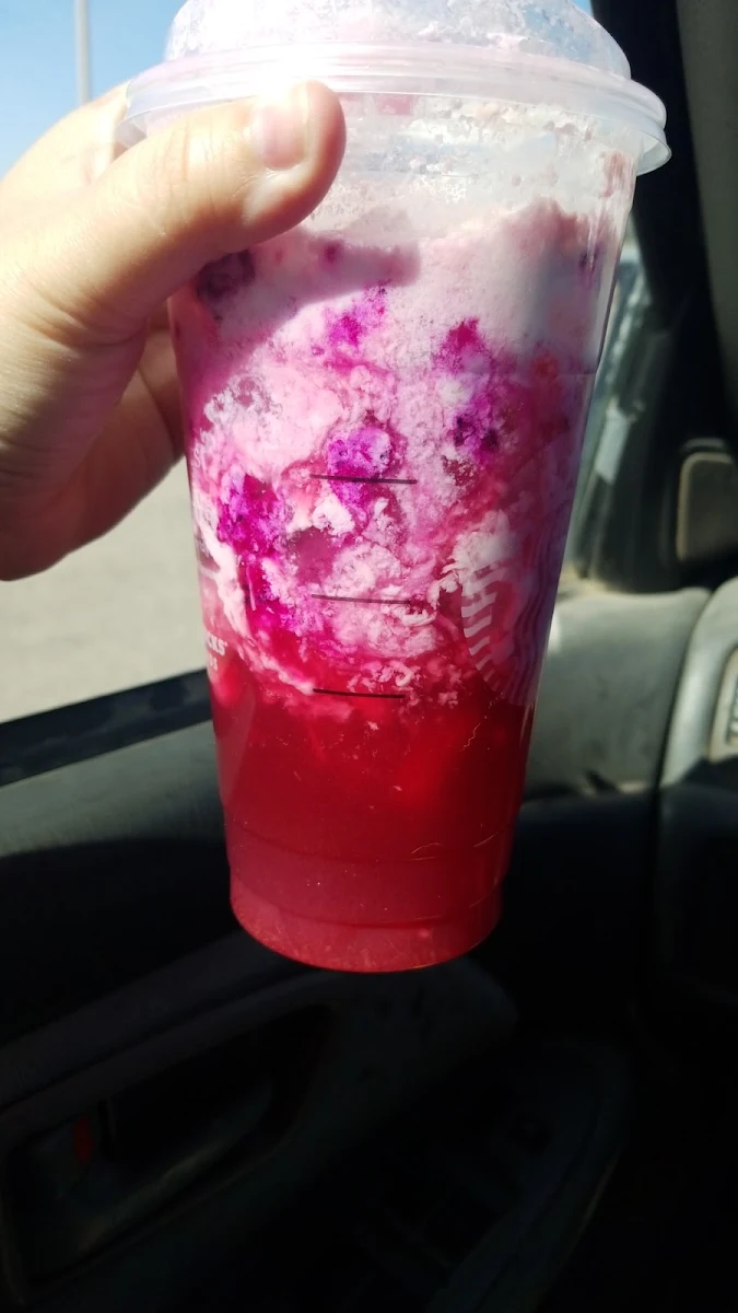 Dragonfruit Refresher